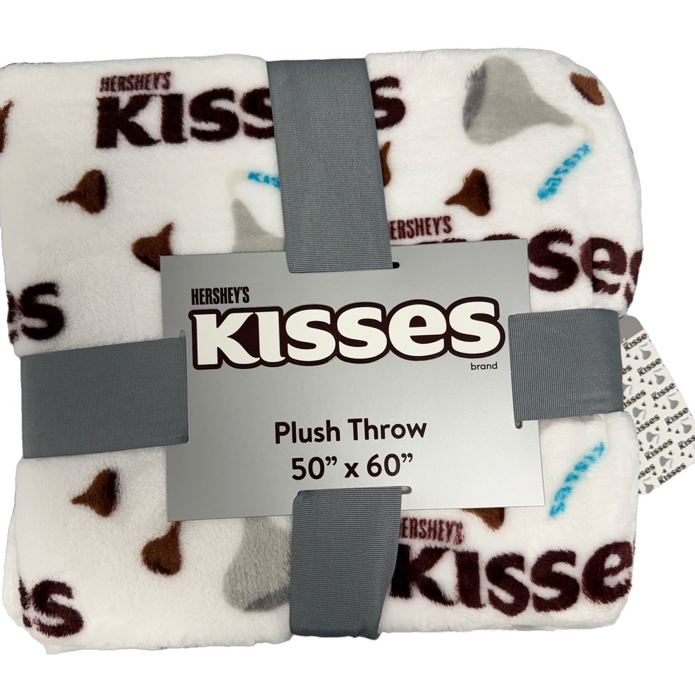 NWT Hershey's Kisses White Throw Blanket 50"x60" Chocolate Hershey Kiss Candy